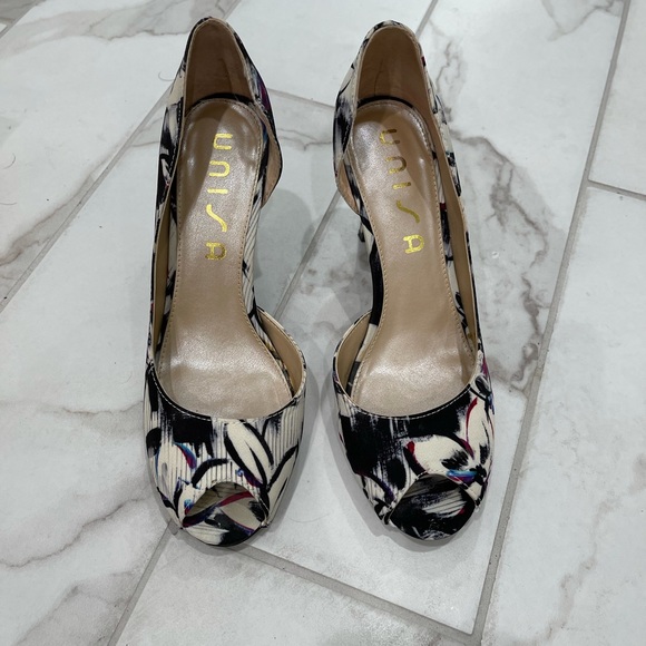 Unisa black and white pattern heels size 6.5 - Picture 5 of 7